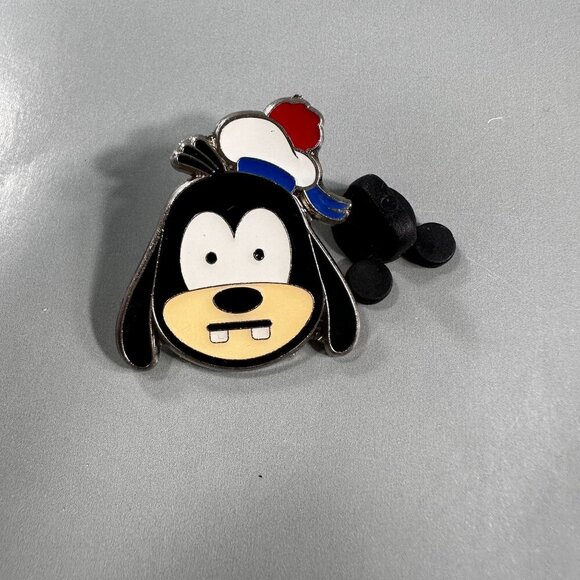 Disney Goofy Cruise Line Trading Pin Hat Face Brooch Jewelry Lapel Pin Badge - Picture 3 of 8